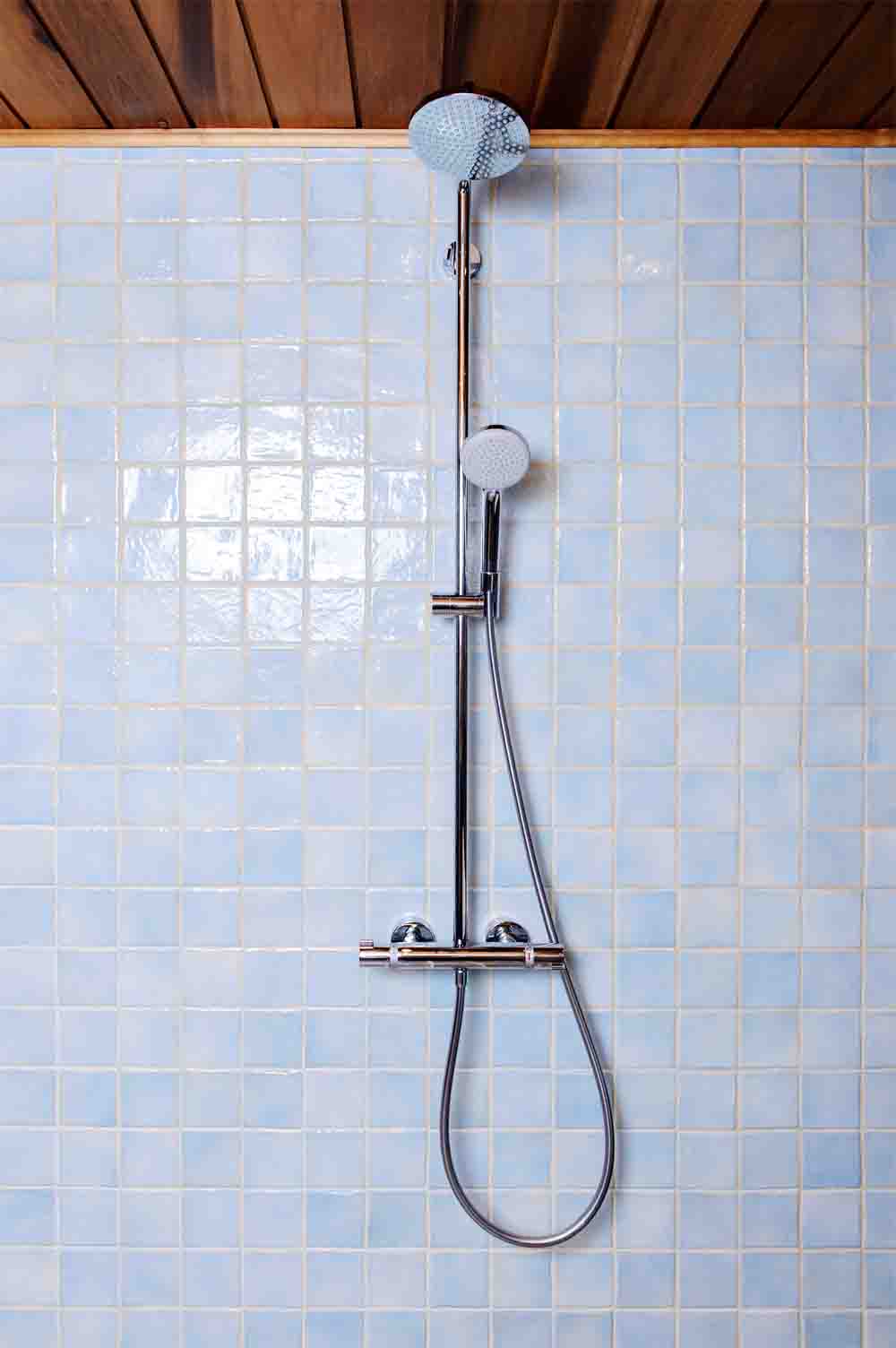 duschar är från Hansgrohe-Raindance