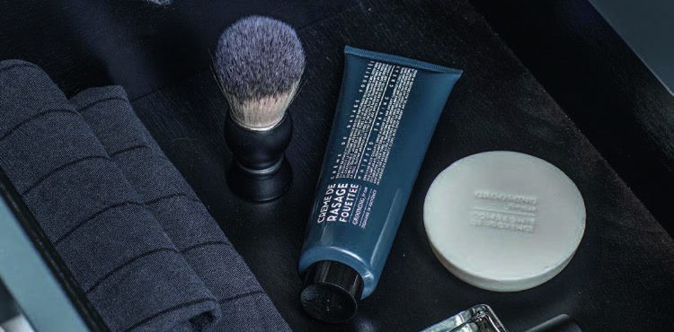 I Sufracos nya rakserie Grooming for men finns 5 produkter som innehåller naturliga ingredienser med olika unika väldoftande egenskaper som lugnar, skyddar och ger huden näring. Rakkräm 250 kr, raktvål 170 kr och eau de toilette 590 kr.